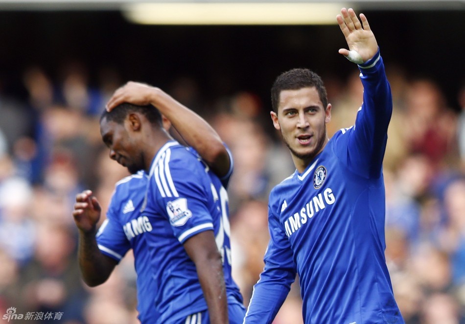 众人瞩目的 众人瞩目的