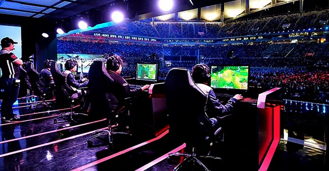 节末和第四 节末和第四