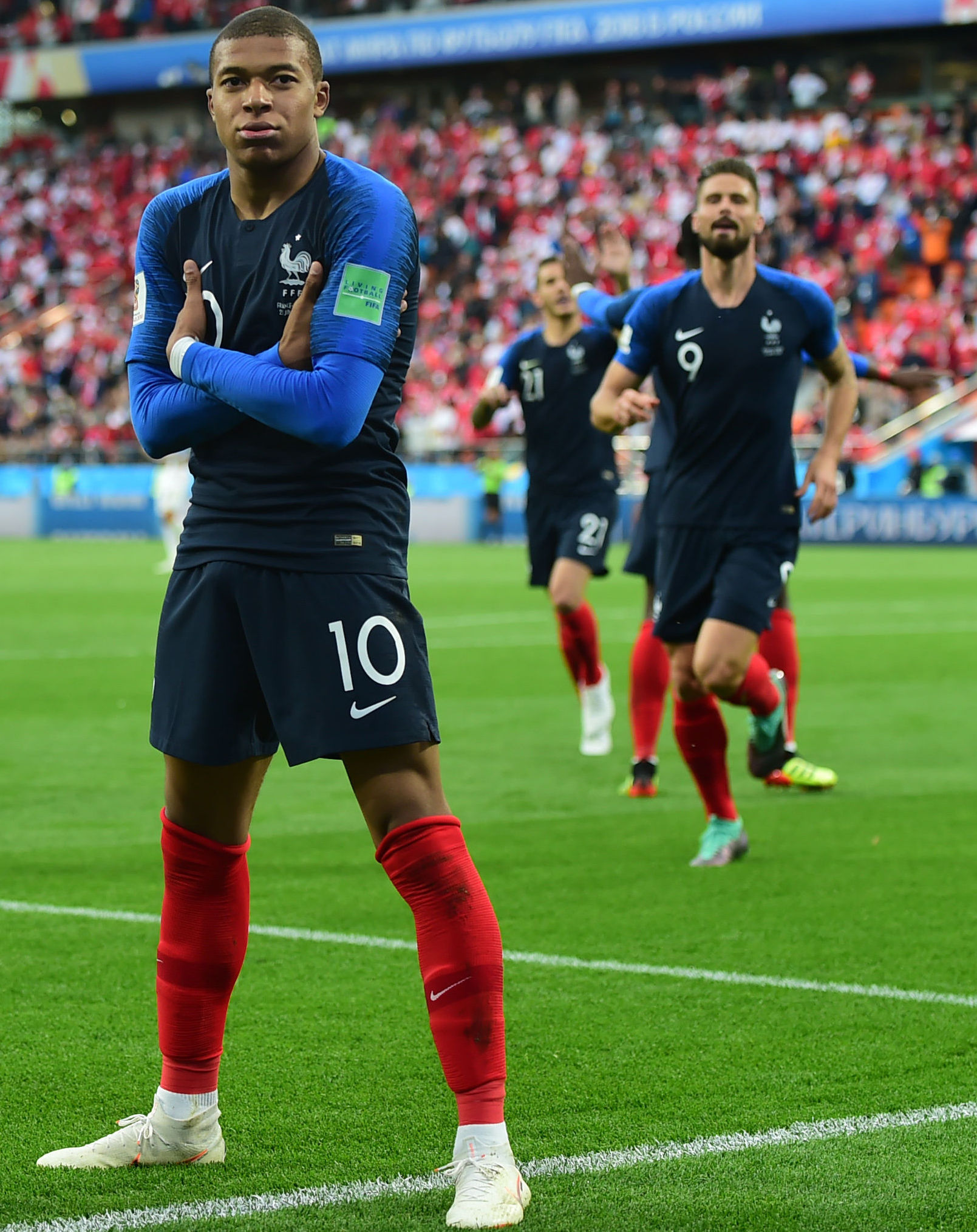 三脚传递直 三脚传递直