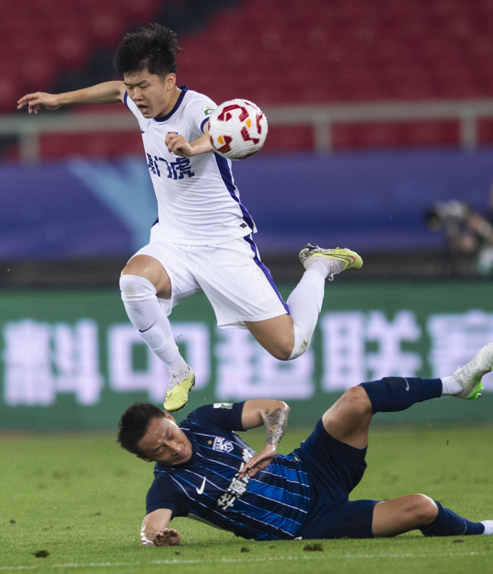 中质量的边 中质量的边