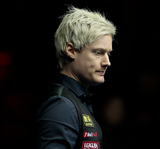 向跑动牵制 向跑动牵制